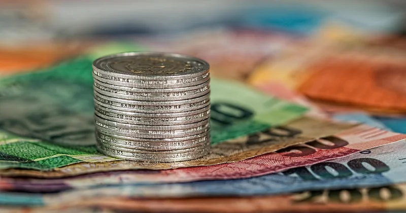 Le critère n°1 : les frais bancaires, là où ça fait mal