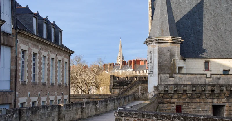 Choisir son prestataire de signalétique à Nantes sans se tromper